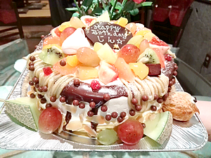 バースデーケーキ 手作りケーキの店 珈琲処 草里 静岡市清水区にある創業48年の喫茶店です
