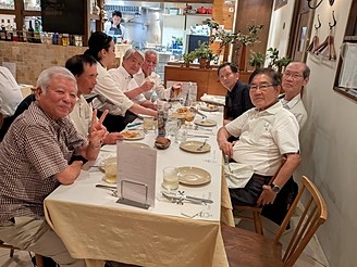 多くの方々に参加頂けましたお陰で、お店を貸し切りで3時間過ごせました。